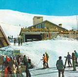 San Zeno / Cestovia Prada (VR)  - Monte Baldo : Il rifugio Fiori del Baldo raggiungibile tramite due tronchi di funivia