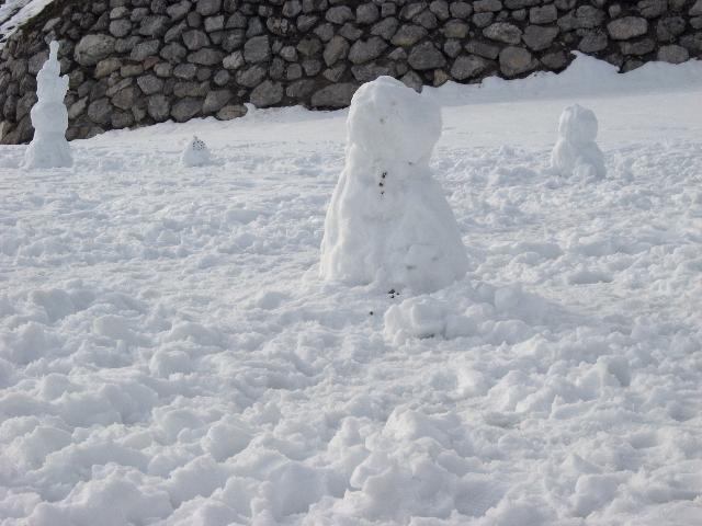 Seegrube : Fuer Kinder war Schnee in hinreichender Menge vorhanden