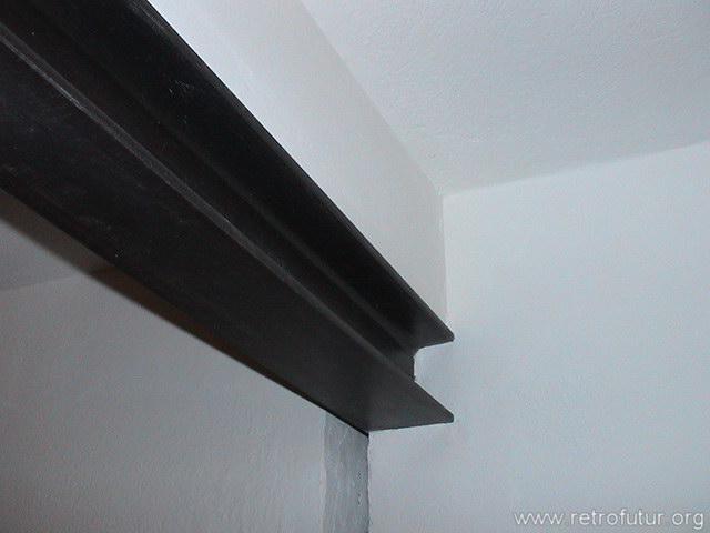 Küche : Detail. Robuster Stahl